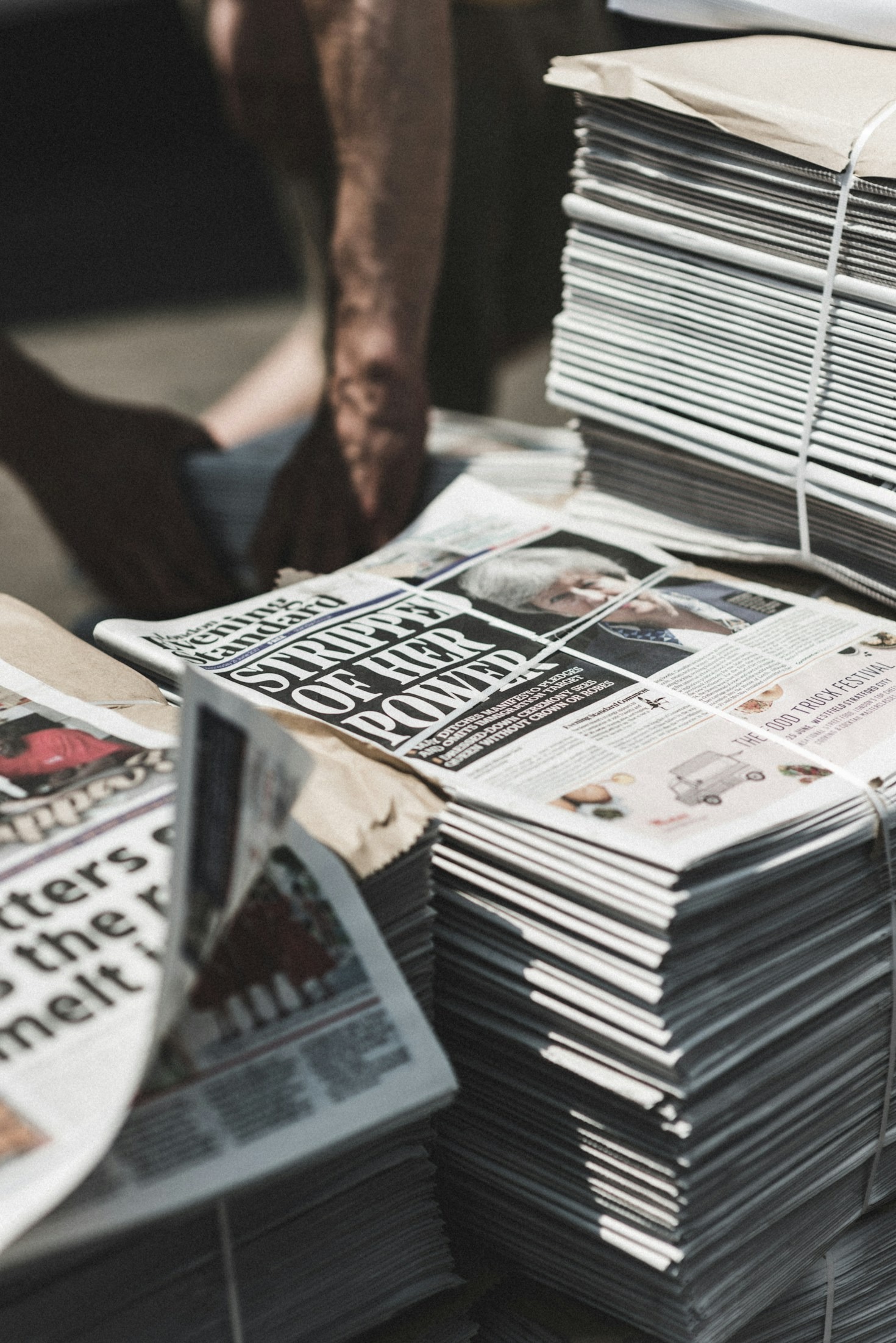 Behind the Scenes of U.S. News Reporting